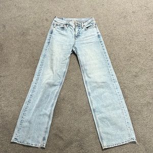 American Eagle Low Rise Skater Jean